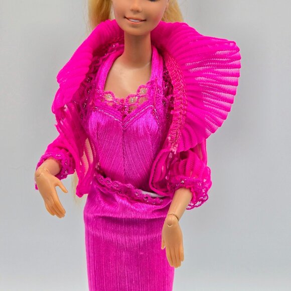 Beauty Secrets Barbie Doll 1979 Accessories 1290 Pink Dress Mattel Read - Picture 5 of 16